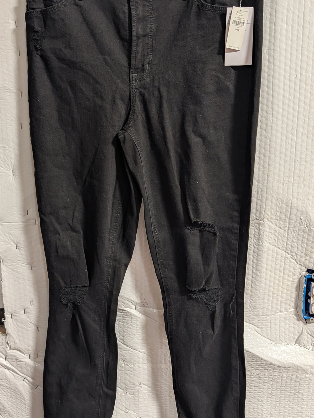 Old Navy Black Rockstar Skinny Jeans with Knee Distressing